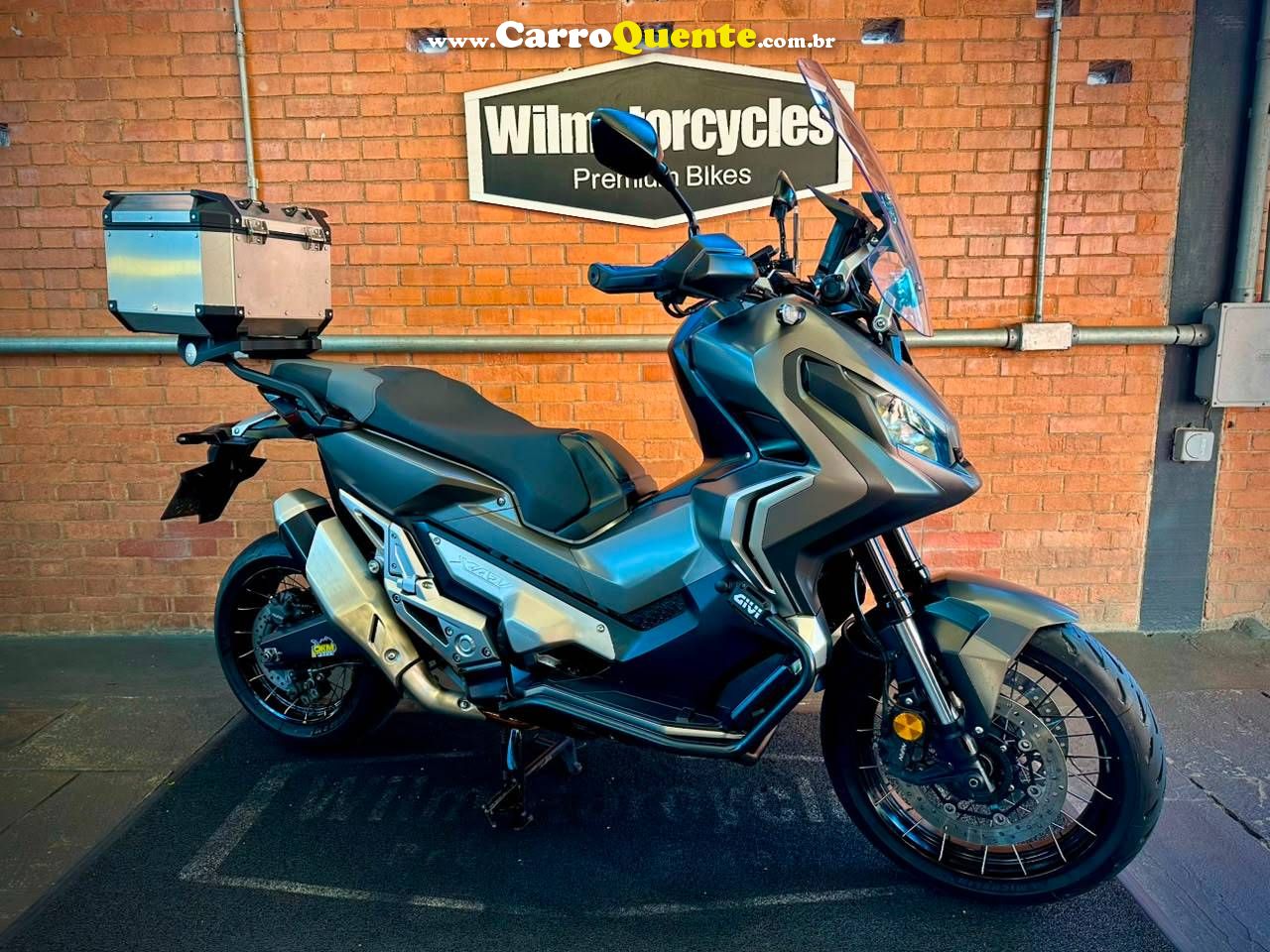 HONDA X-ADV 2019 - Loja