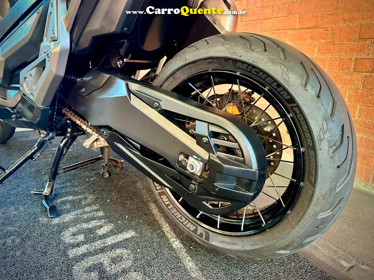 HONDA X-ADV 2019 - Loja
