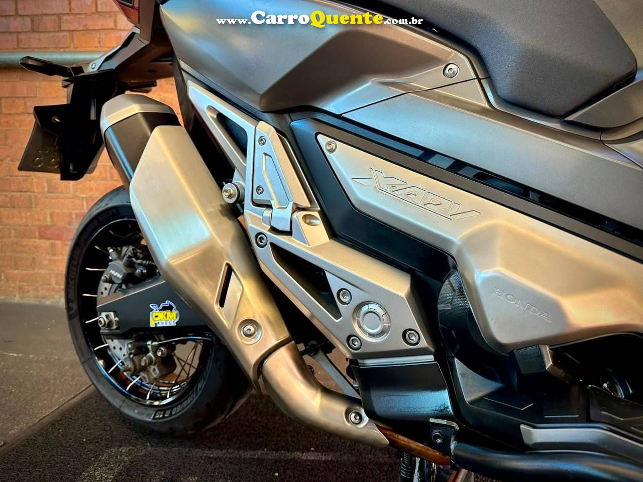 HONDA X-ADV 2019 - Loja