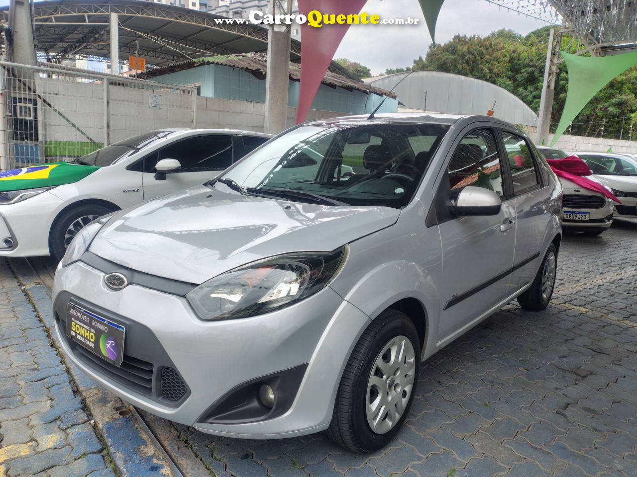 FORD FIESTA 1.6 ROCAM SE SEDAN 8V 2014 - Loja