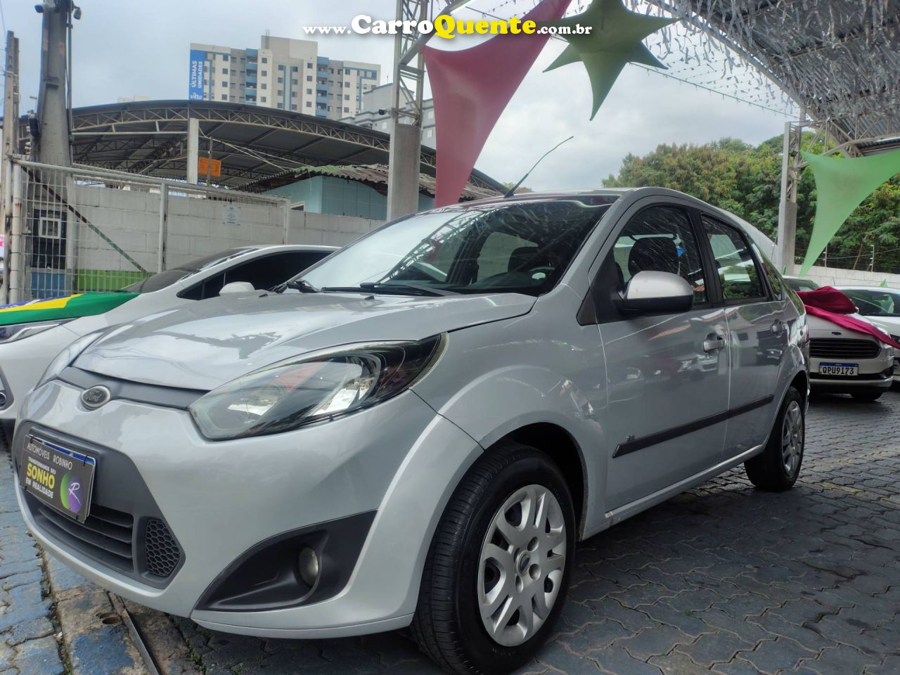 FORD FIESTA 1.6 ROCAM SE SEDAN 8V 2014 - Loja
