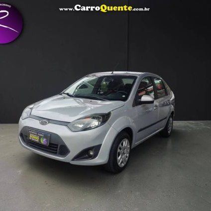 FORD FIESTA 1.6 ROCAM SE SEDAN 8V 2014