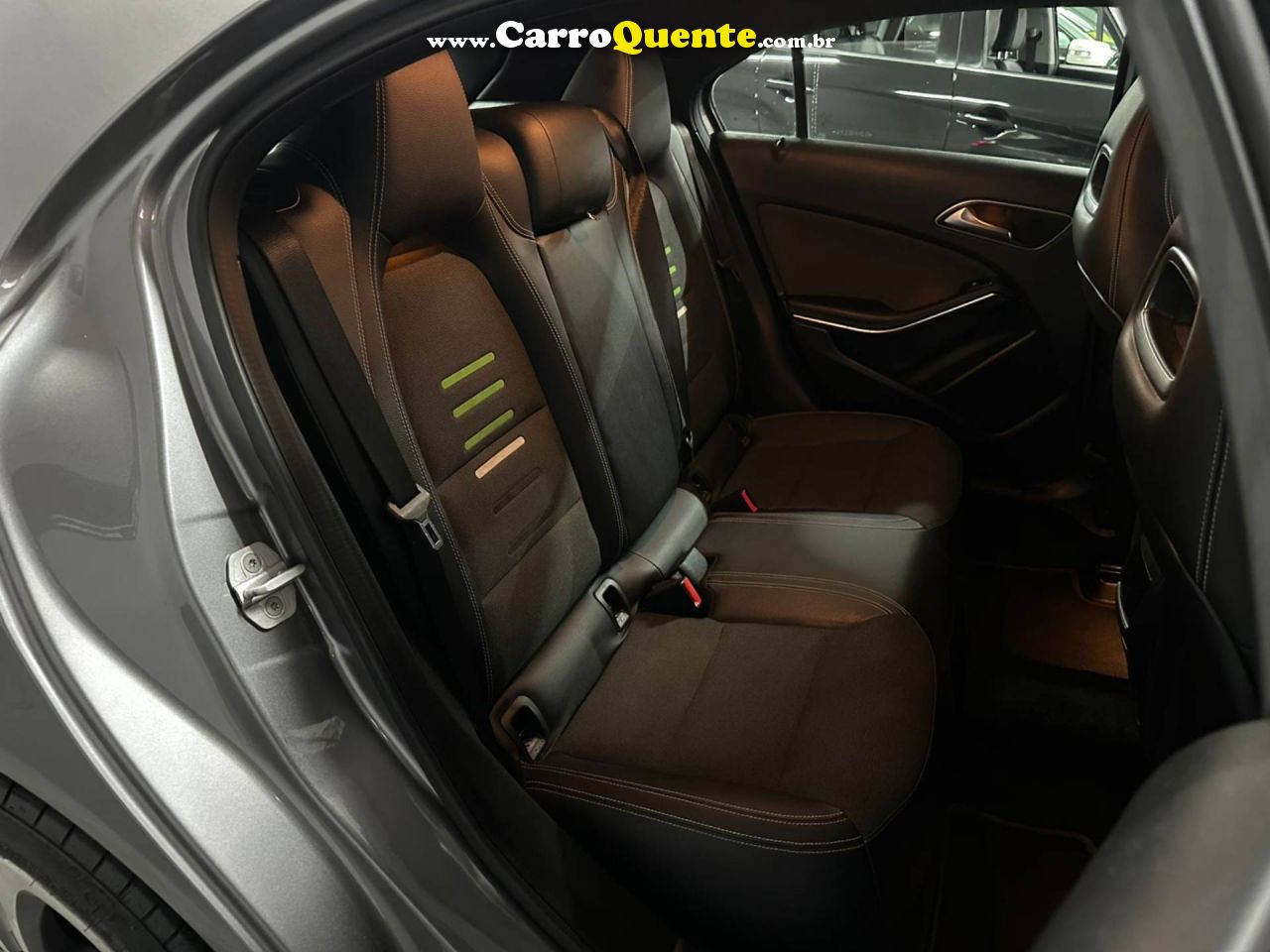 MERCEDES-BENZ A 200 1.6 TURBO 16V 2016 - Loja