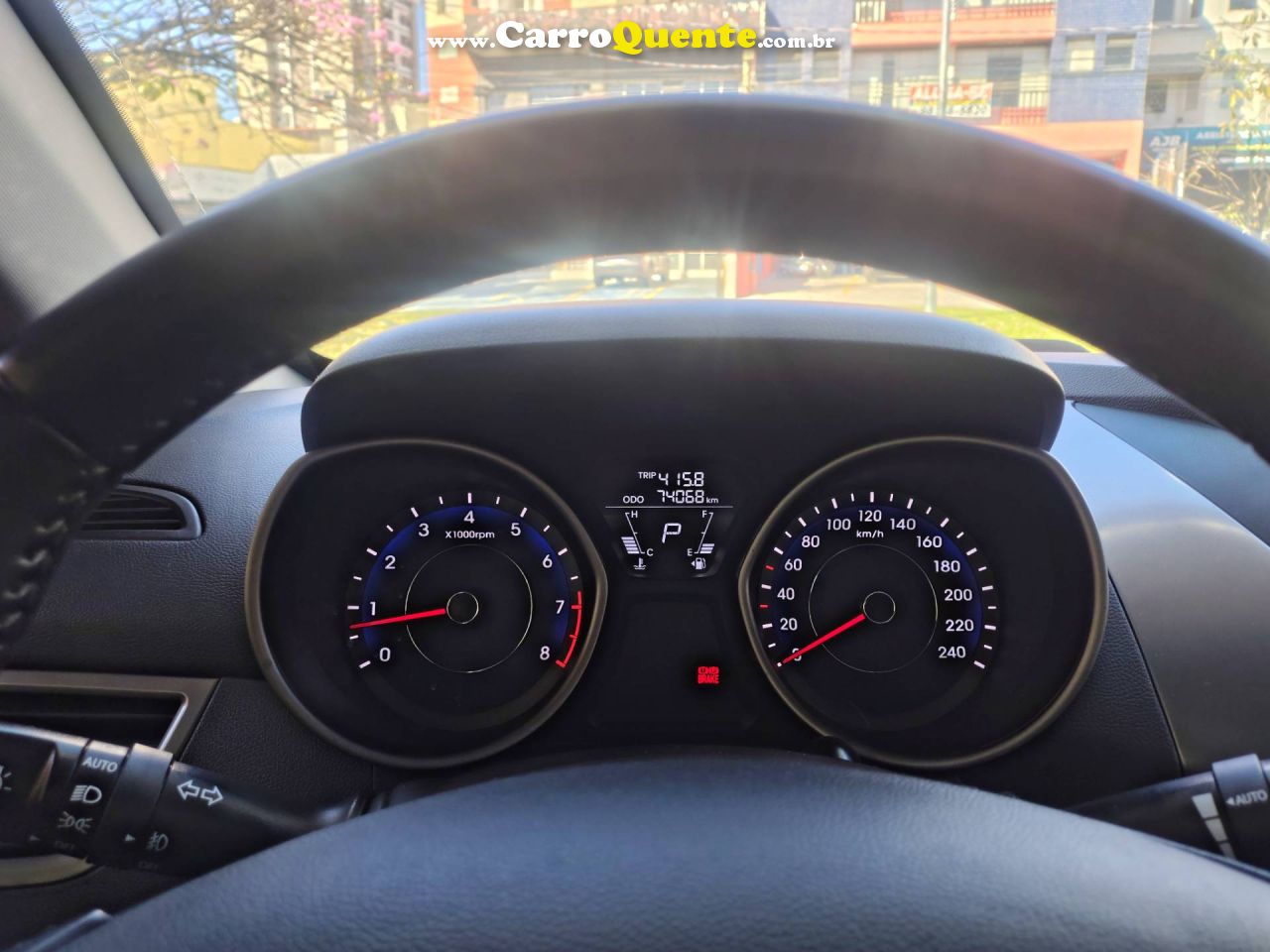 HYUNDAI ELANTRA 2.0 GLS 16V 2014 - Loja