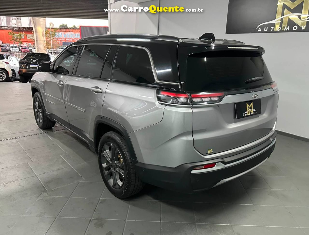 JEEP COMMANDER 1.3 T270 TURBO LONGITUDE 2024 - Loja
