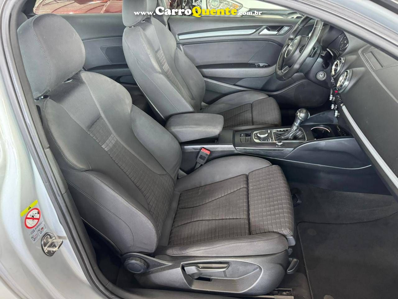 AUDI A3 1.8 TFSI SPORTBACK 16V 180CV 2013 - Loja