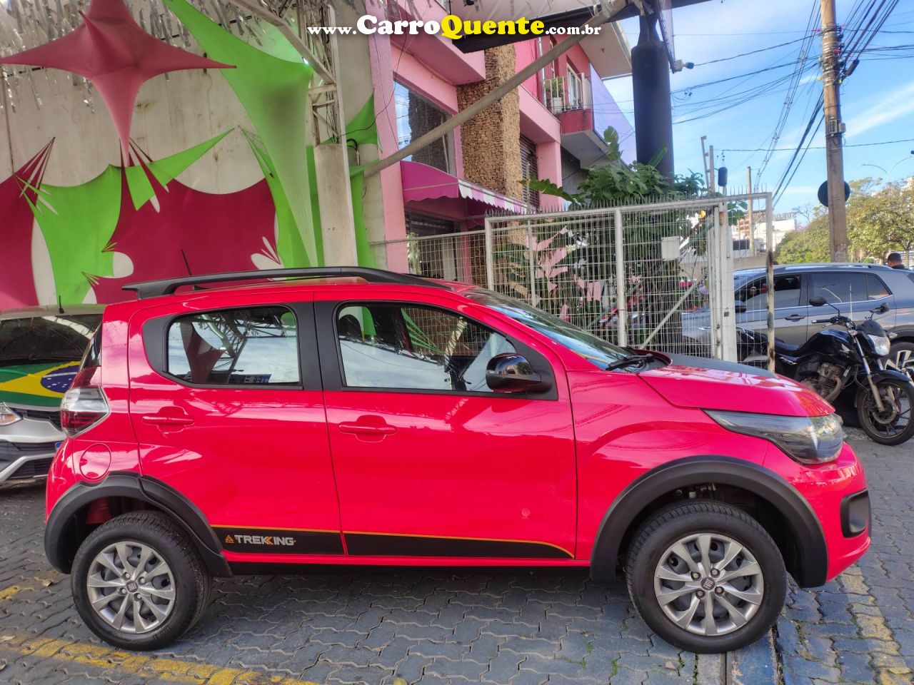 FIAT MOBI 1.0 EVO TREKKING 2024 - Loja