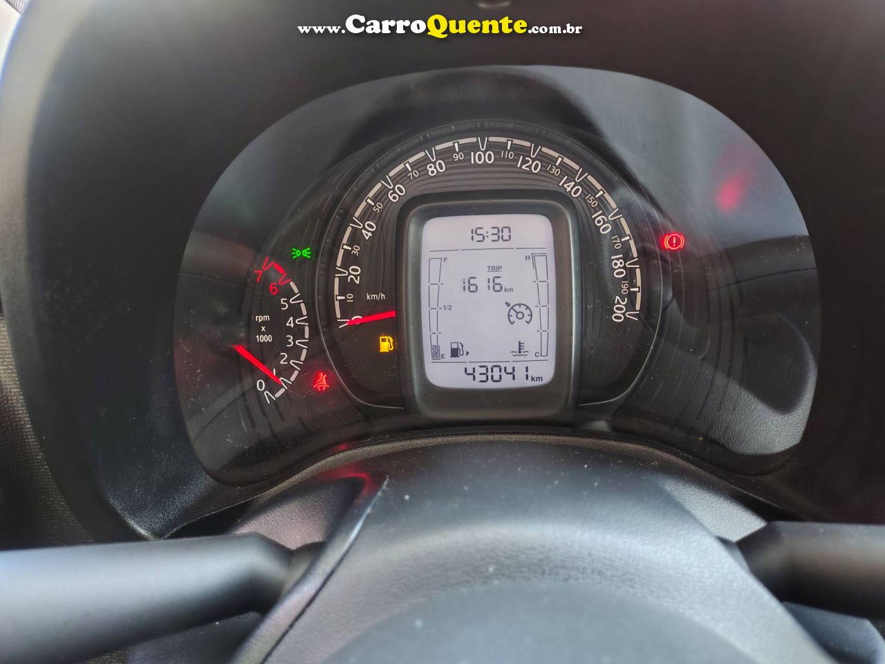 FIAT MOBI 1.0 EVO TREKKING 2024 - Loja