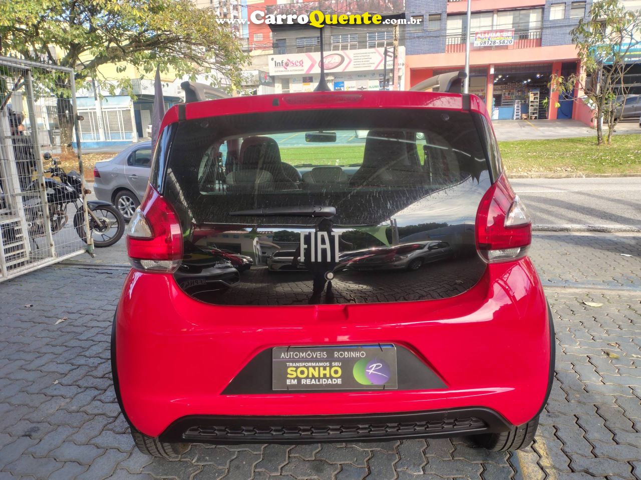 FIAT MOBI 1.0 EVO TREKKING 2024 - Loja