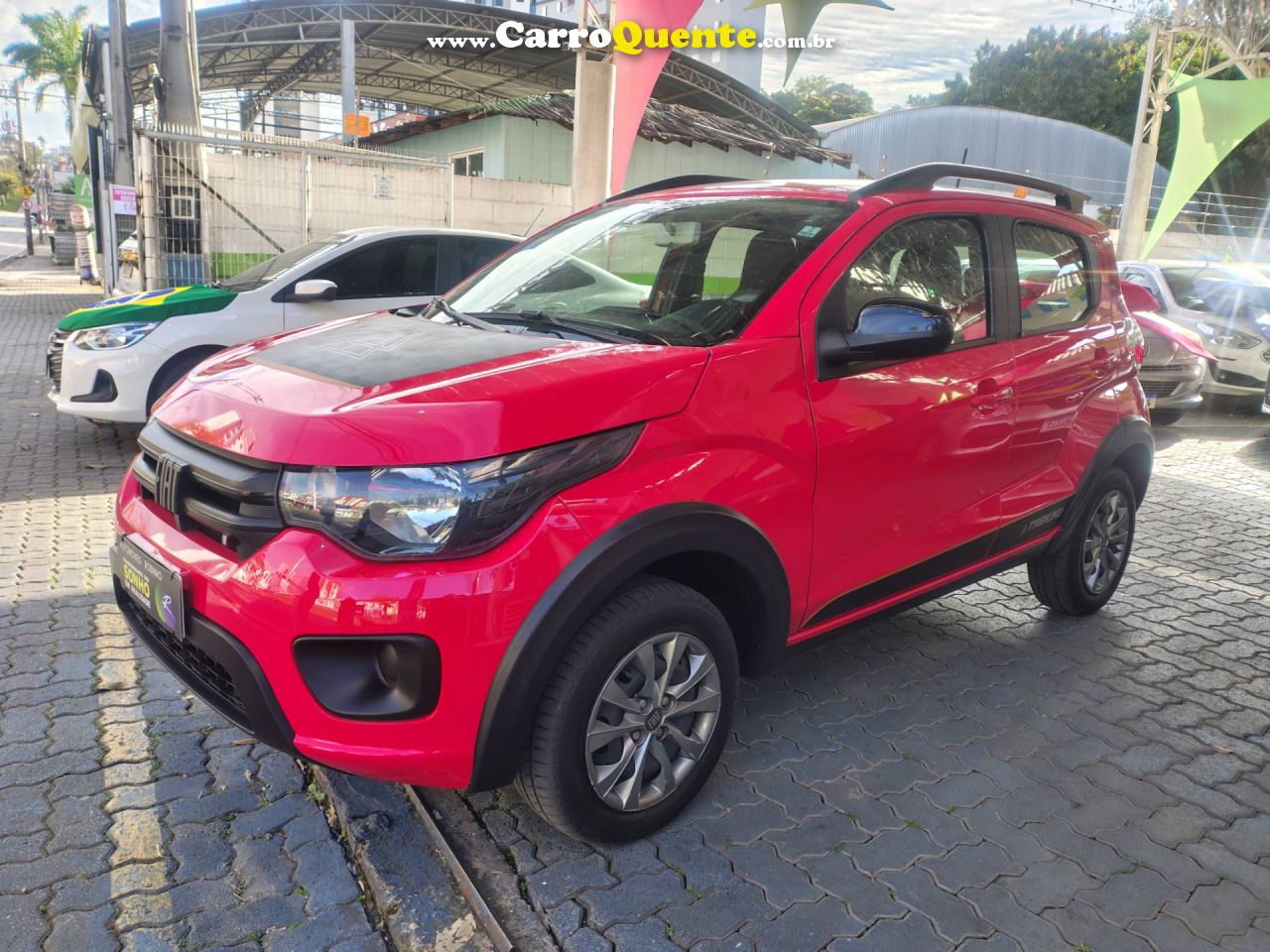 FIAT MOBI 1.0 EVO TREKKING 2024 - Loja