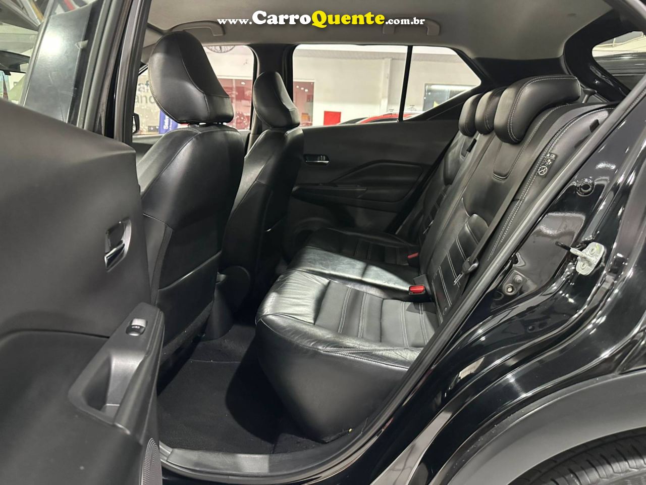 NISSAN KICKS 1.6 16V SL 2017 - Loja