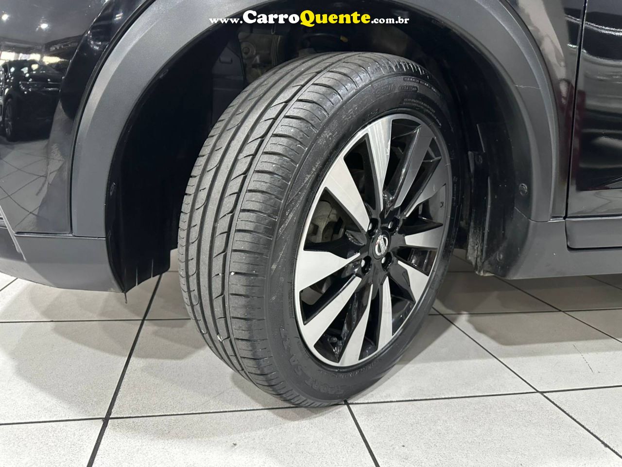 NISSAN KICKS 1.6 16V SL 2017 - Loja