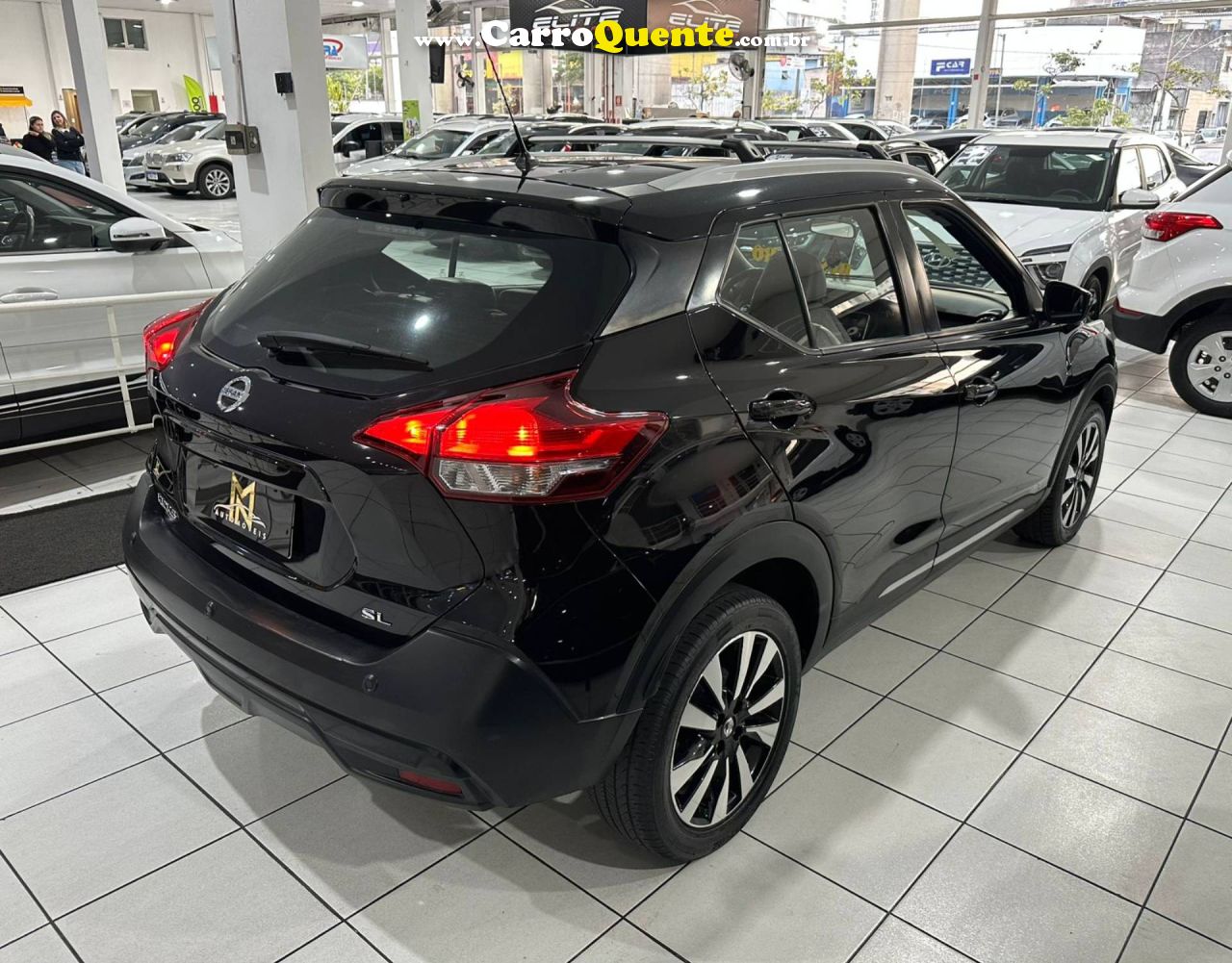 NISSAN KICKS 1.6 16V SL 2017 - Loja
