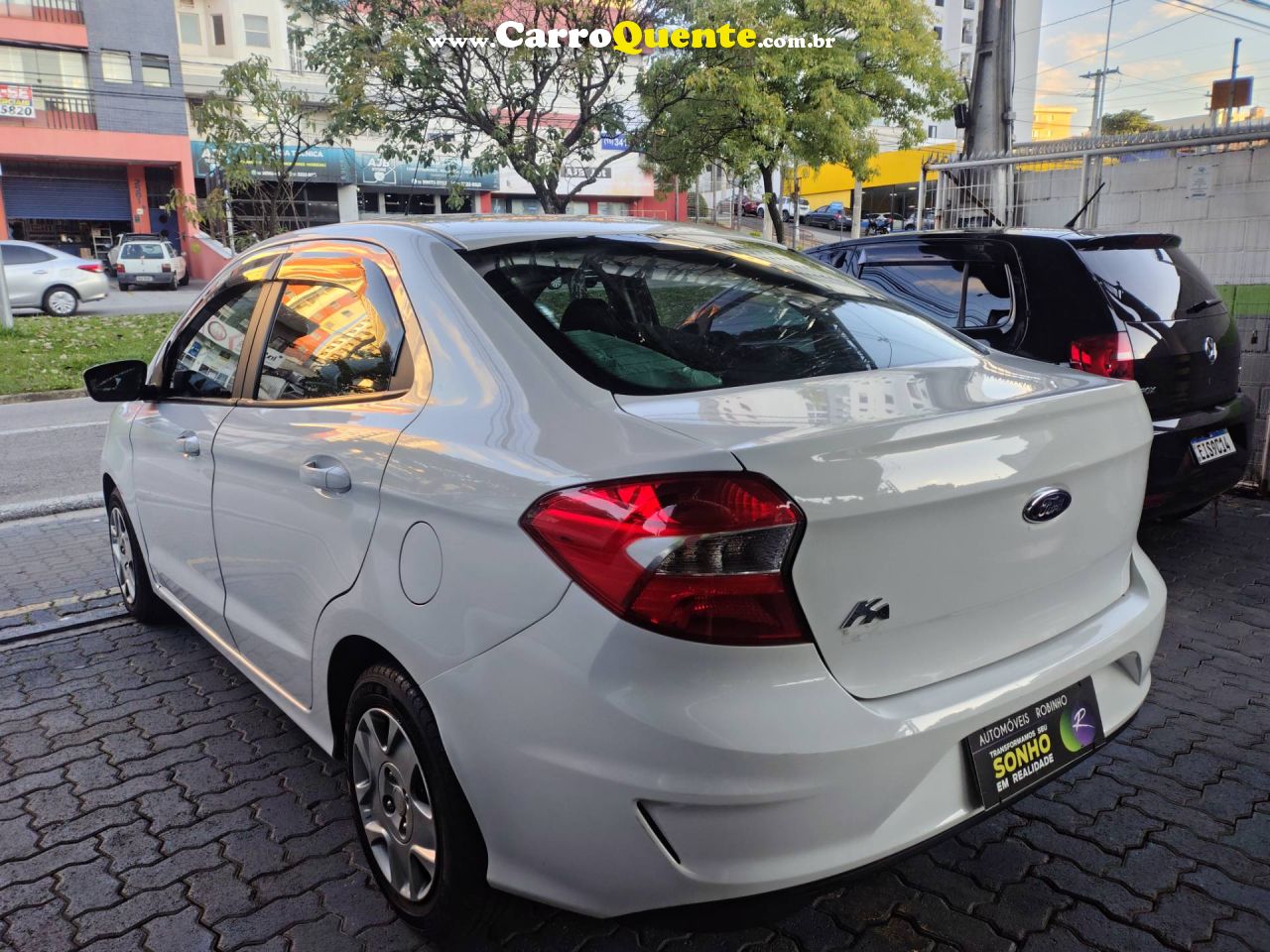 FORD KA 1.5 TIVCT SE PLUS SEDAN 2019 - Loja
