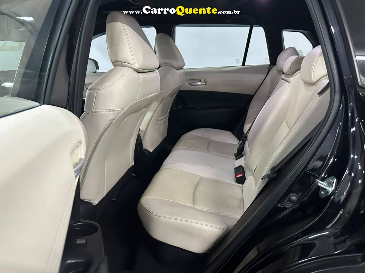 TOYOTA COROLLA CROSS 1.8 VVT-I XRX 2022 - Loja