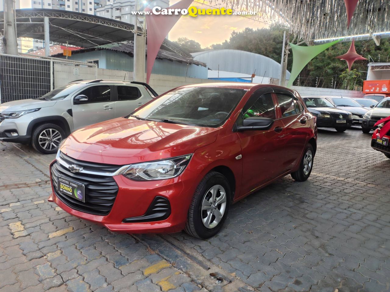 CHEVROLET ONIX 1.0 2020 - Loja