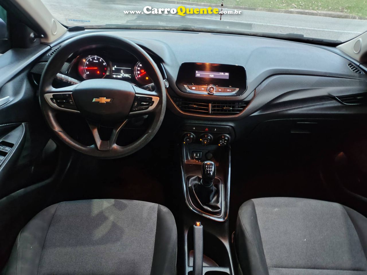 CHEVROLET ONIX 1.0 2020 - Loja