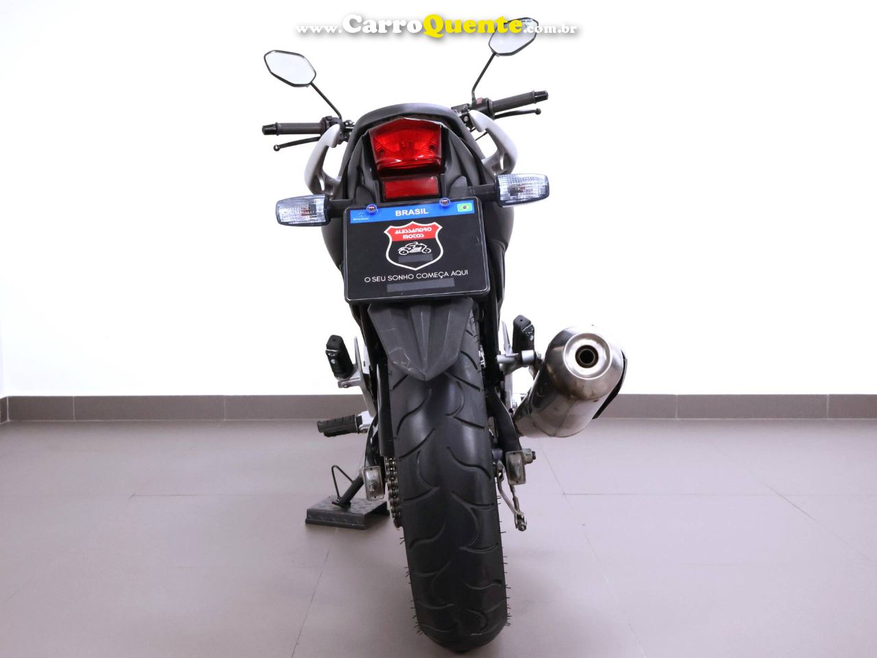 HONDA CB 300R 2011 - Loja