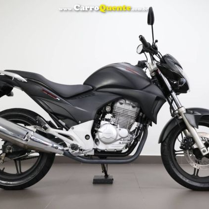 HONDA CB 300R 2011