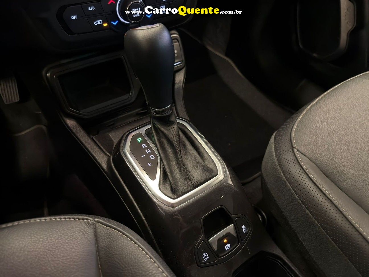 JEEP RENEGADE 2025 - Loja
