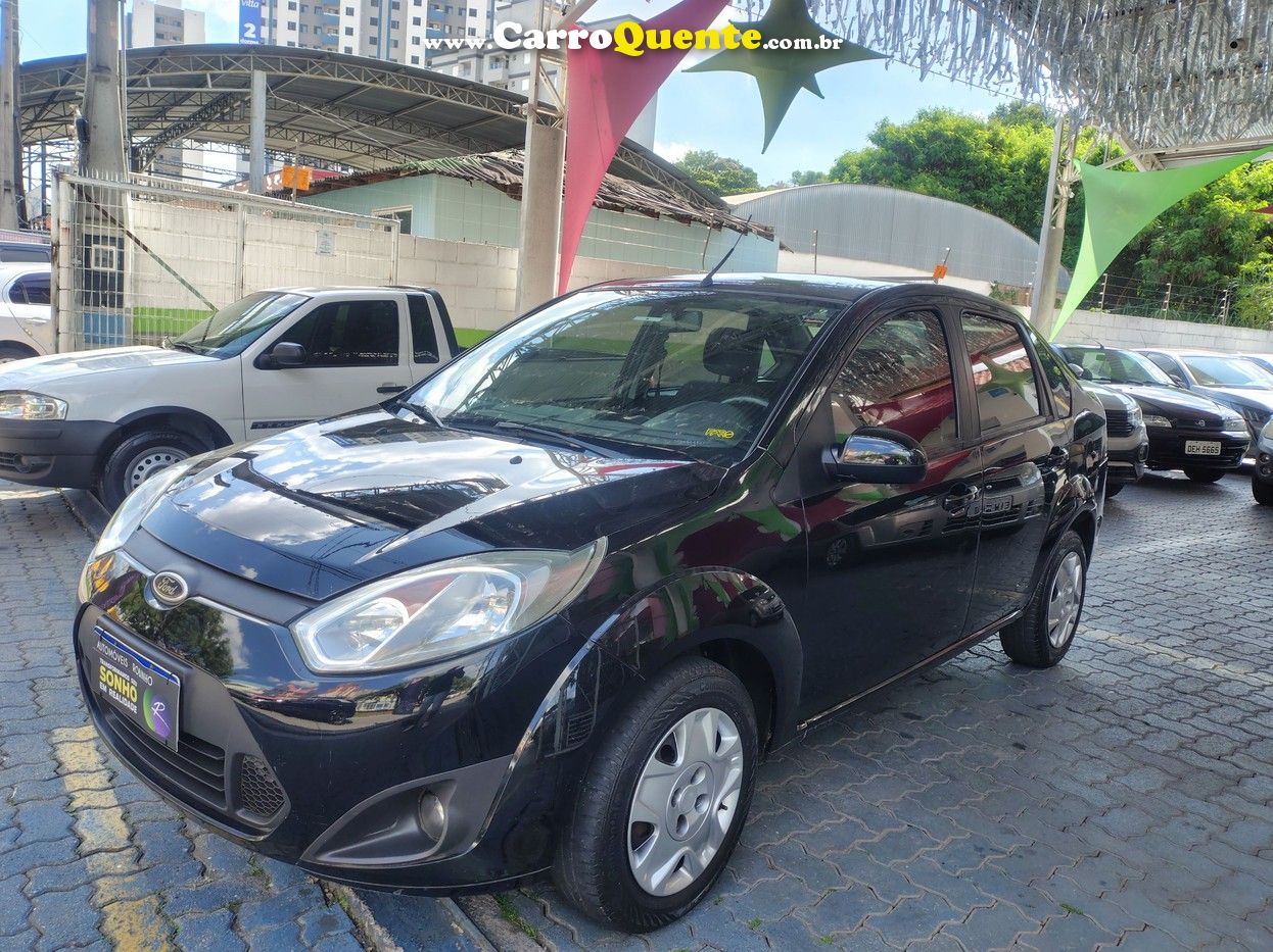 FORD FIESTA 1.6 ROCAM SE SEDAN 8V 2013 - Loja