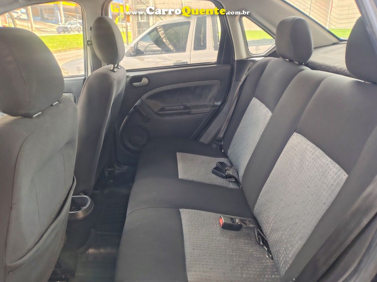 FORD FIESTA 1.6 ROCAM SE SEDAN 8V 2013 - Loja