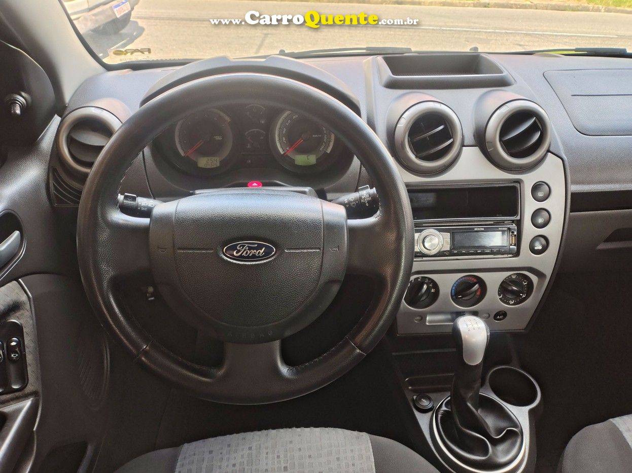 FORD FIESTA 1.6 ROCAM SE SEDAN 8V 2013 - Loja