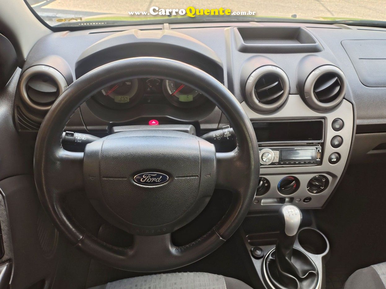 FORD FIESTA 1.6 ROCAM SE SEDAN 8V 2013 - Loja