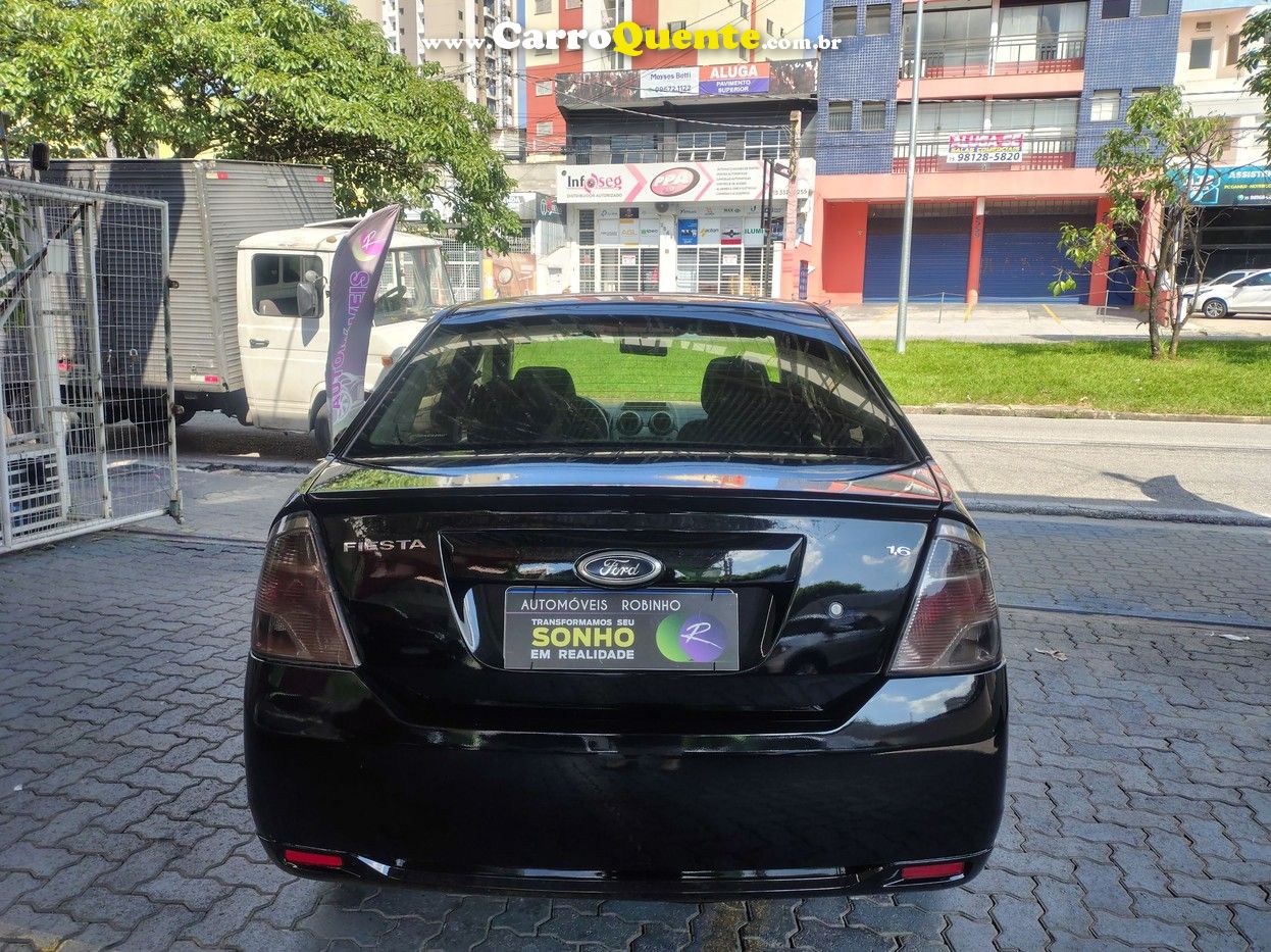 FORD FIESTA 1.6 ROCAM SE SEDAN 8V 2013 - Loja