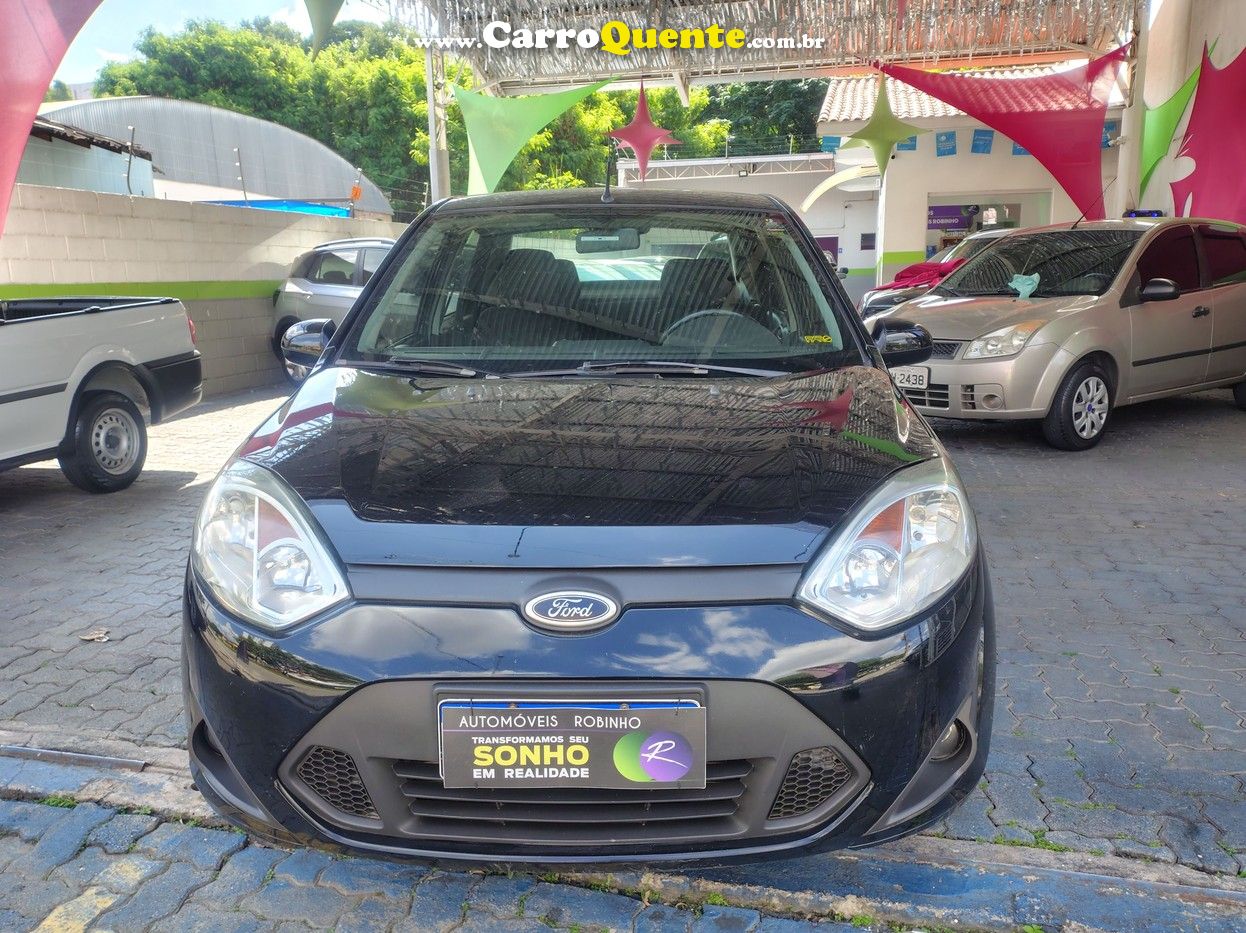 FORD FIESTA 1.6 ROCAM SE SEDAN 8V 2013 - Loja