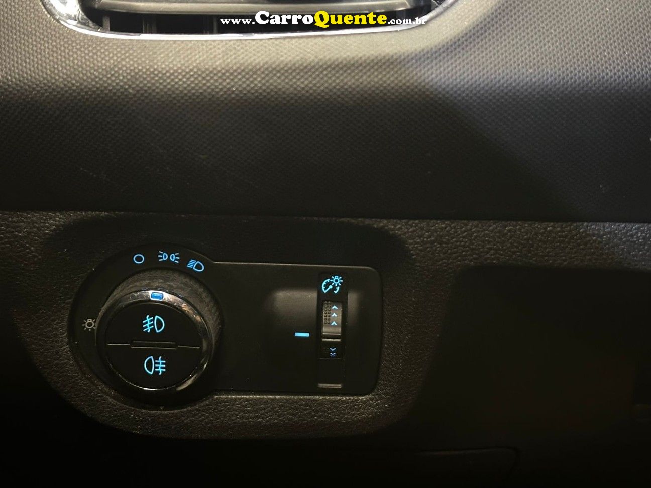 CHEVROLET ONIX 1.4 MPFI LTZ 8V 2018 - Loja