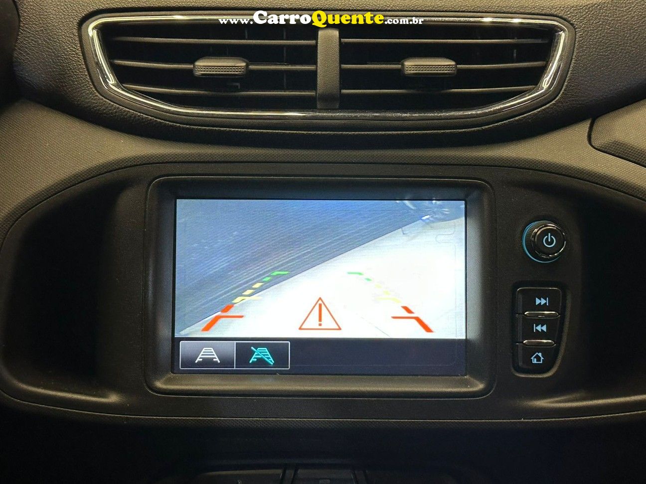 CHEVROLET ONIX 1.4 MPFI LTZ 8V 2018 - Loja