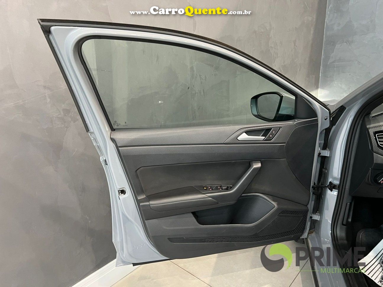 VOLKSWAGEN NIVUS 1.0 200 TSI TOTAL HIGHLINE 2025 - Loja