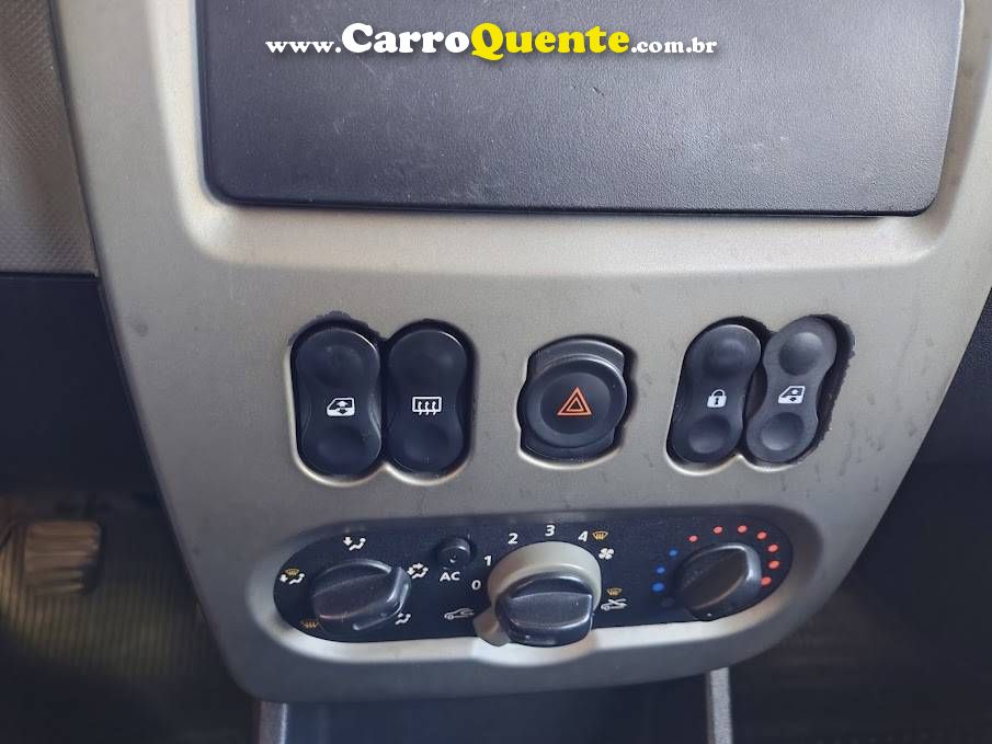 RENAULT SANDERO 1.6 PRIVILEGE 16V 2009 - Loja
