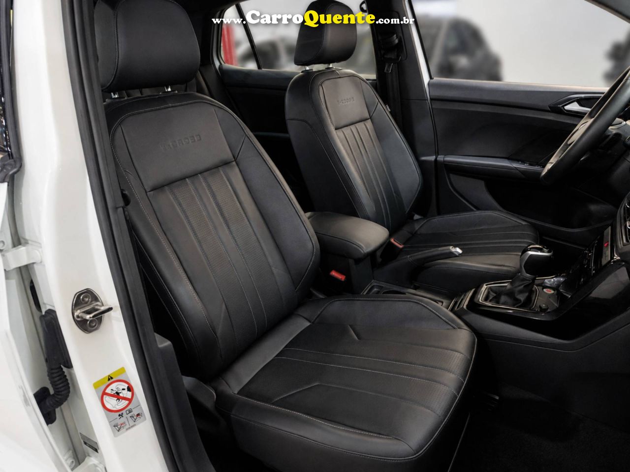 VOLKSWAGEN T-CROSS 1.4 250 TSI TOTAL HIGHLINE 2025 - Loja