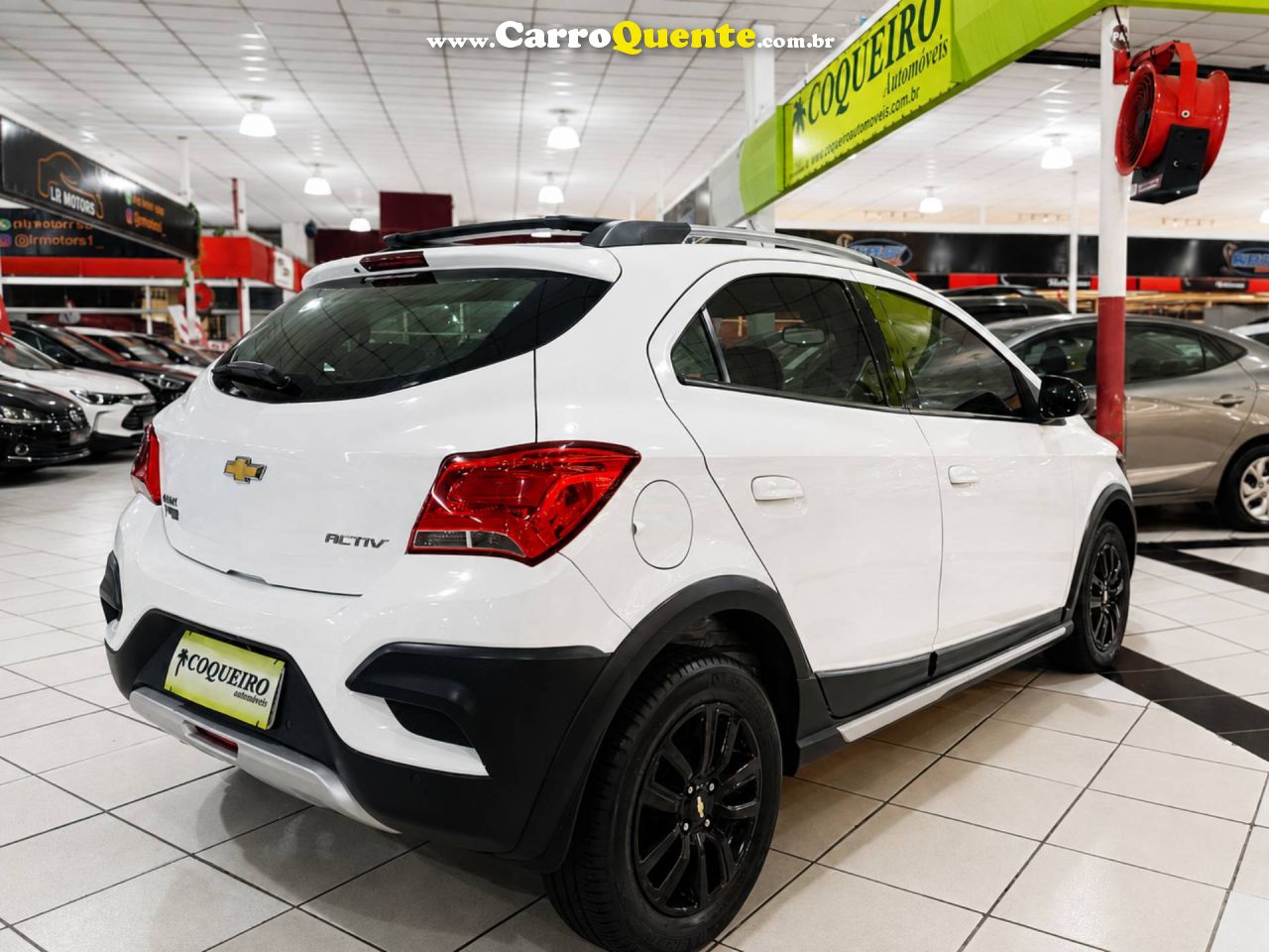 CHEVROLET ONIX 1.4 MPFI ACTIV 8V 2019 - Loja