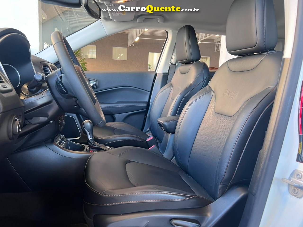 JEEP COMPASS 2.0 16V LONGITUDE 2018 - Loja