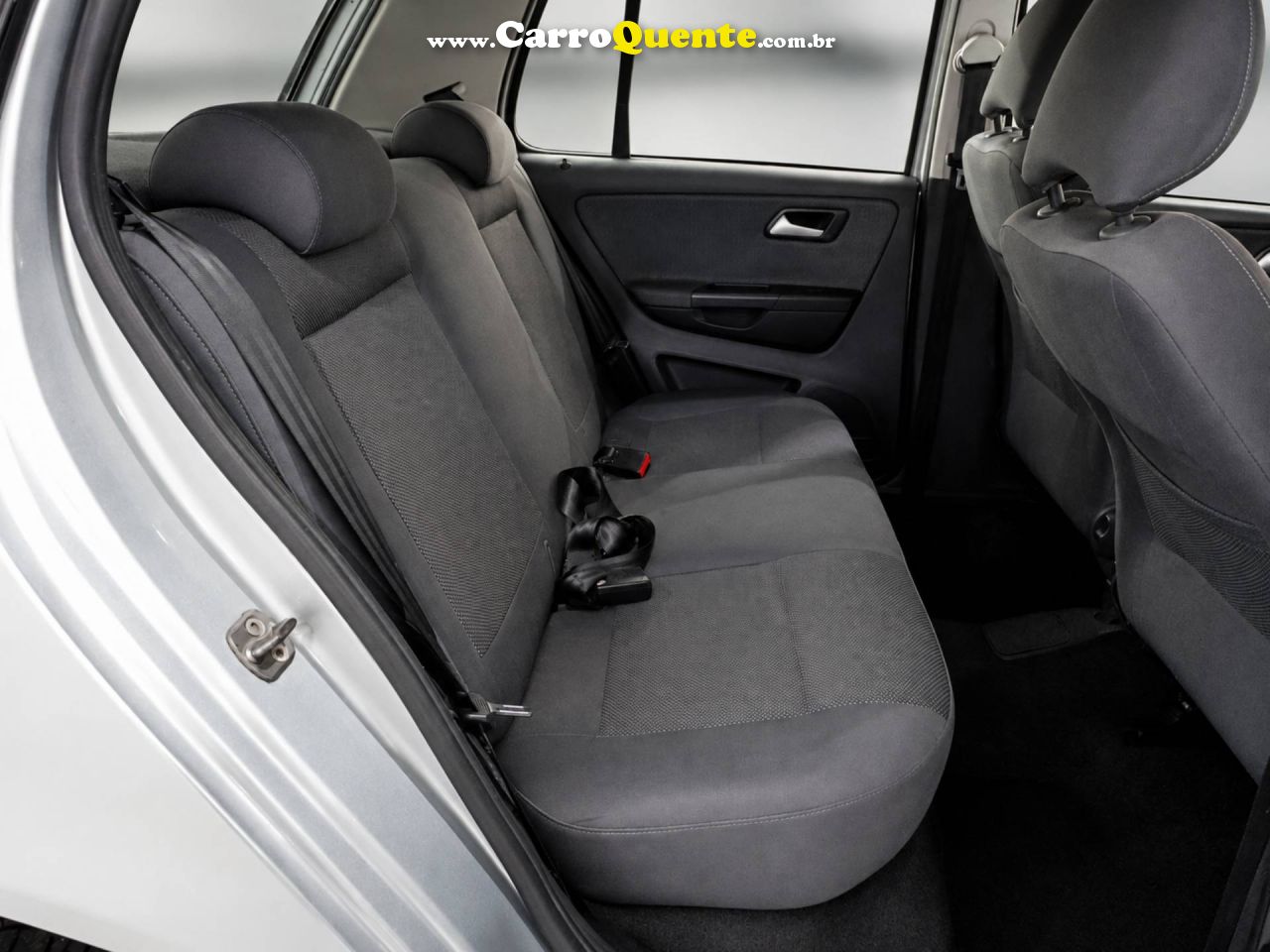 VOLKSWAGEN FOX 1.0 MI TREND 8V 2011 - Loja