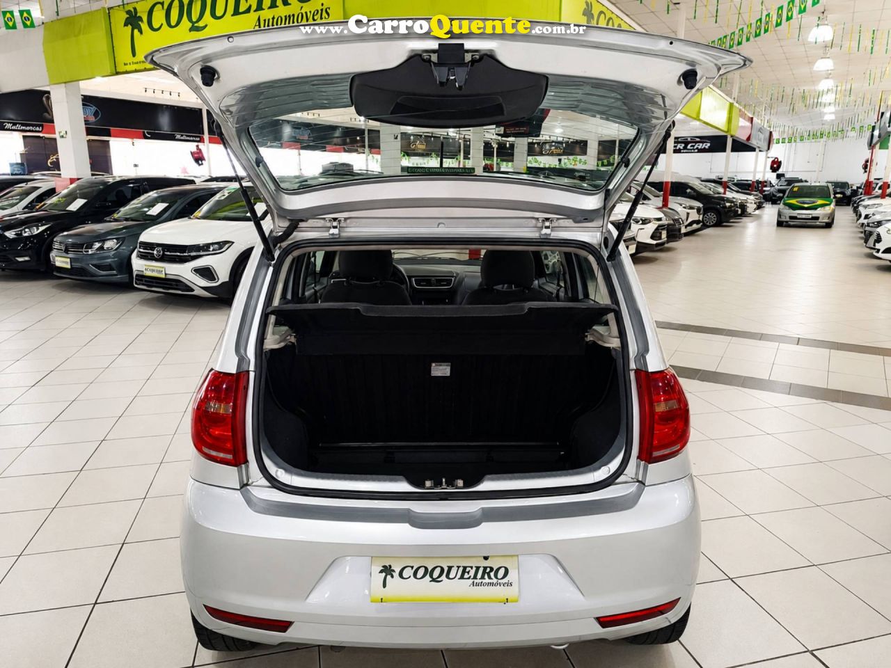 VOLKSWAGEN FOX 1.0 MI TREND 8V 2011 - Loja