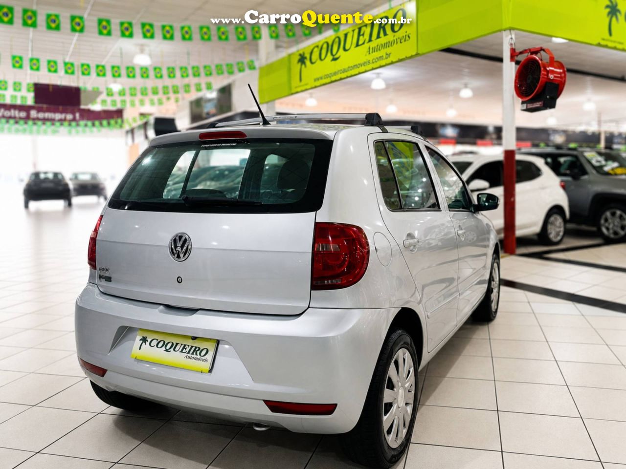 VOLKSWAGEN FOX 1.0 MI TREND 8V 2011 - Loja