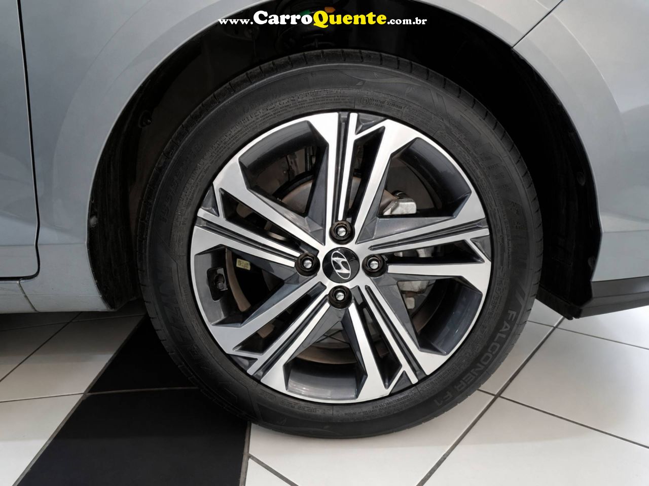 HYUNDAI HB20S 1.0 TGDI COMFORT PLUS 2024 - Loja