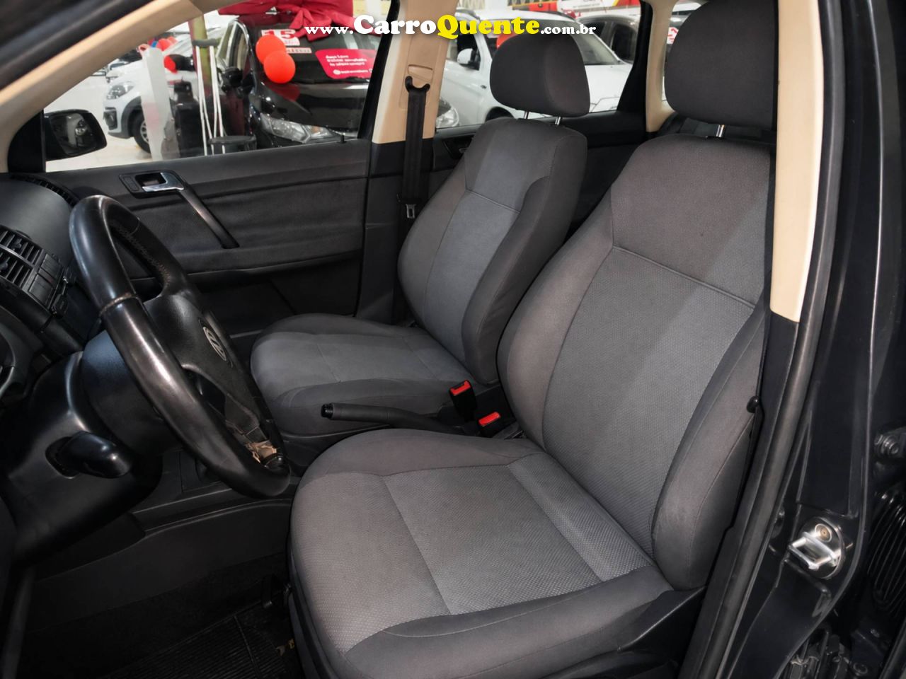 VOLKSWAGEN POLO 1.6 MI 8V TOTAL 2009 - Loja