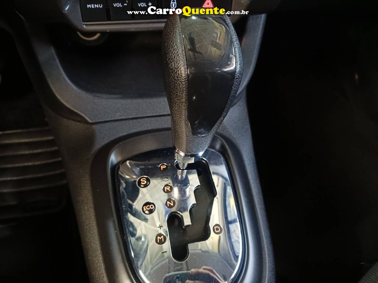 CITROEN C3 1.6 VTI 120 EXCLUSIVE 2019 - Loja