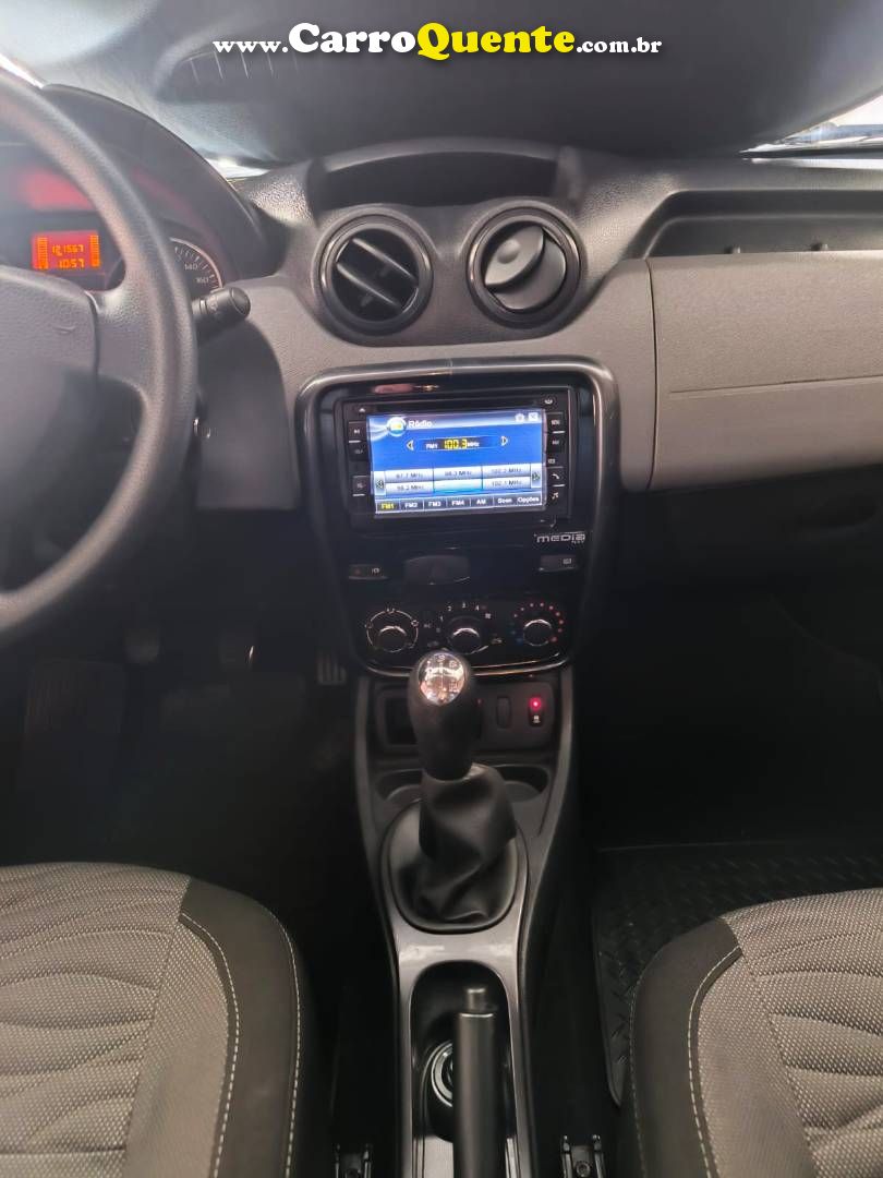 RENAULT DUSTER 1.6 DYNAMIQUE 4X2 16V 2013/2014 - Loja