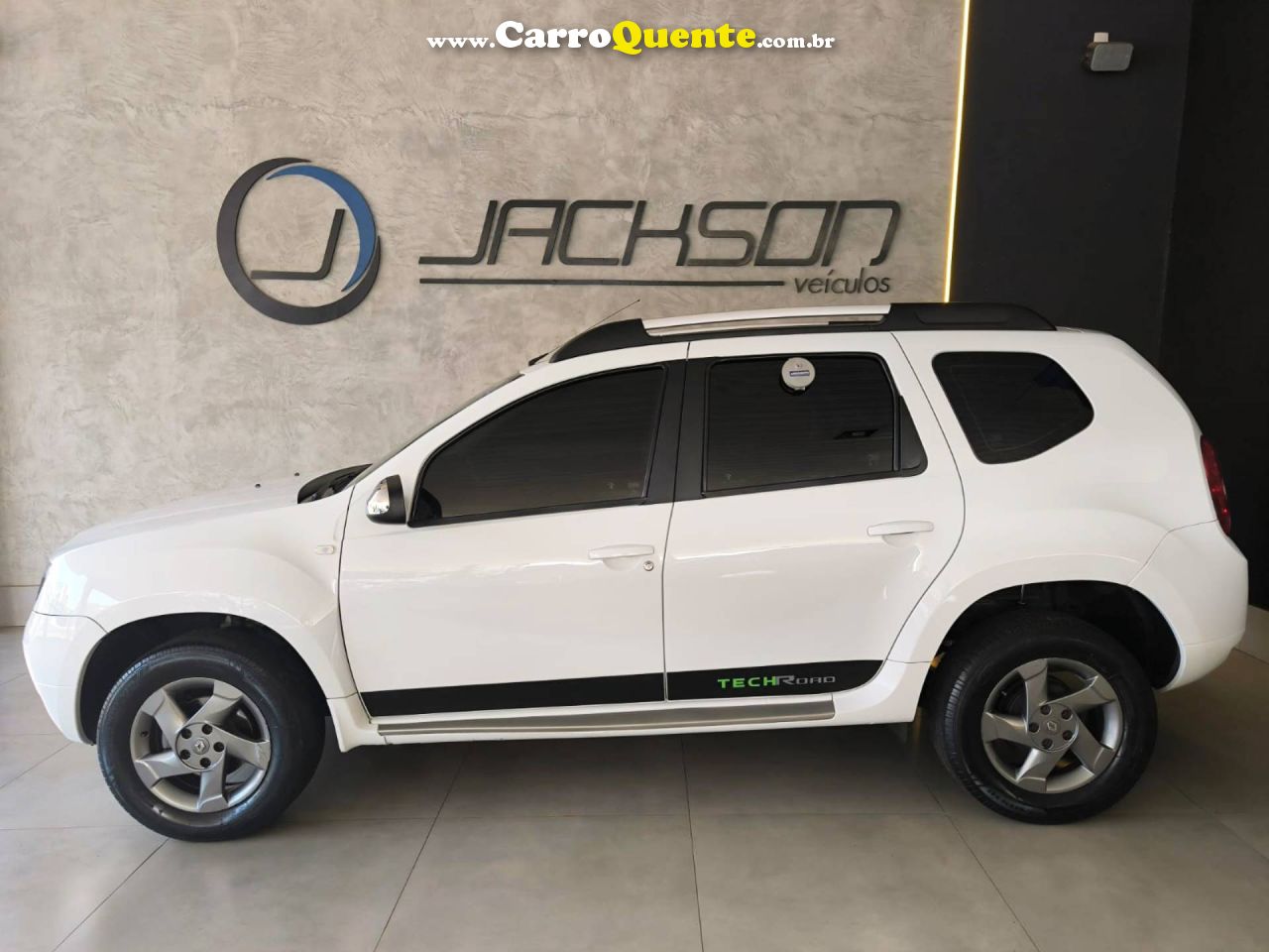 RENAULT DUSTER 1.6 DYNAMIQUE 4X2 16V 2013/2014 - Loja