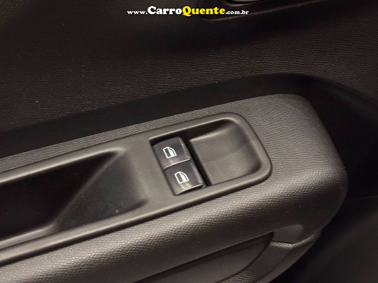 CITROEN C3 1.6 16V FEEL PACK 2023 - Loja