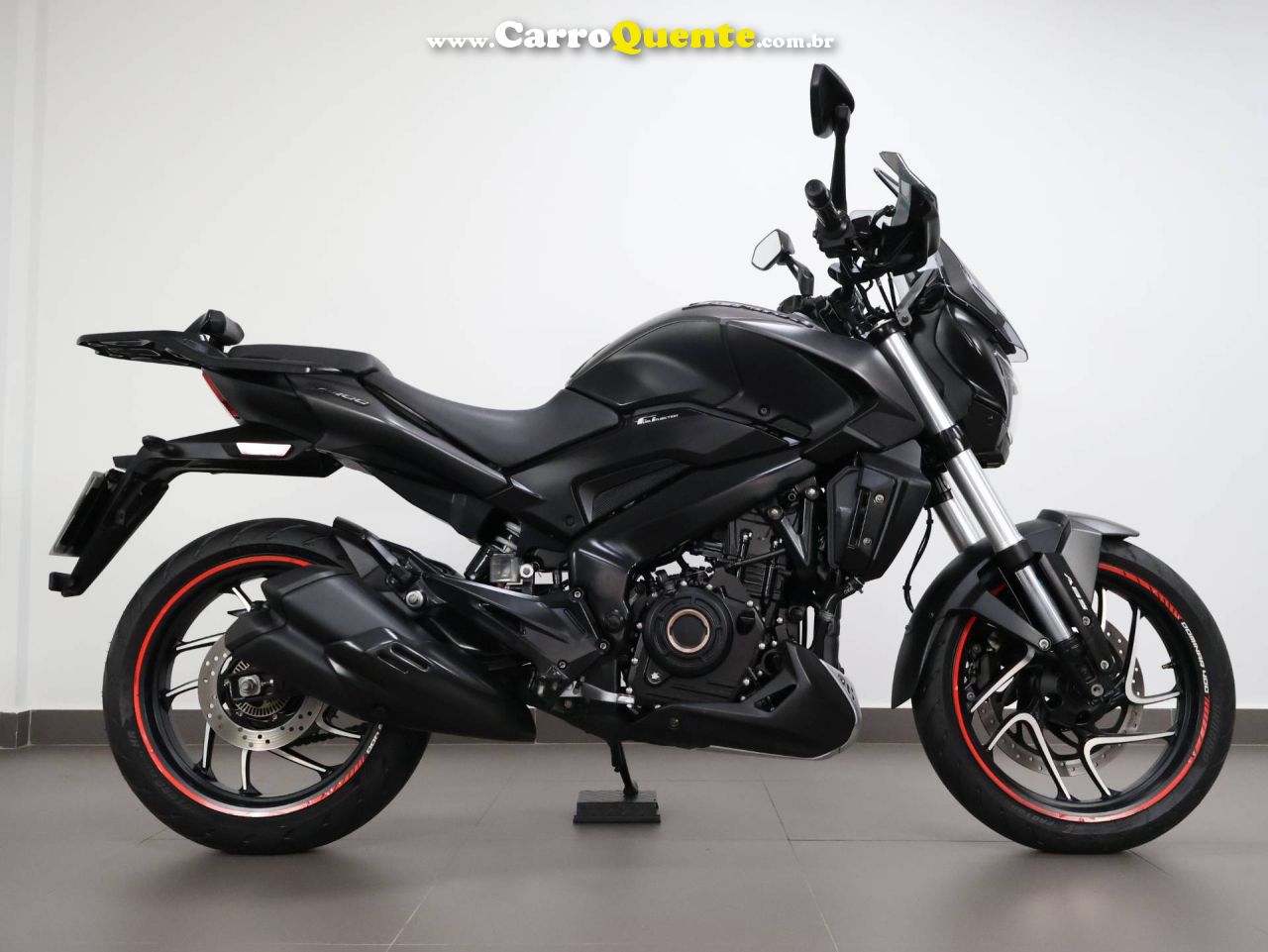 BAJAJ DOMINAR 400 ABS 2025 - Loja