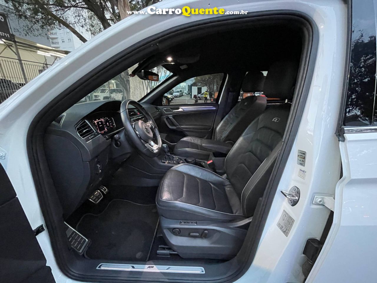 VOLKSWAGEN TIGUAN 2.0 350 TSI ALLSPACE R-LINE 4MOTION DSG 2020 - Loja