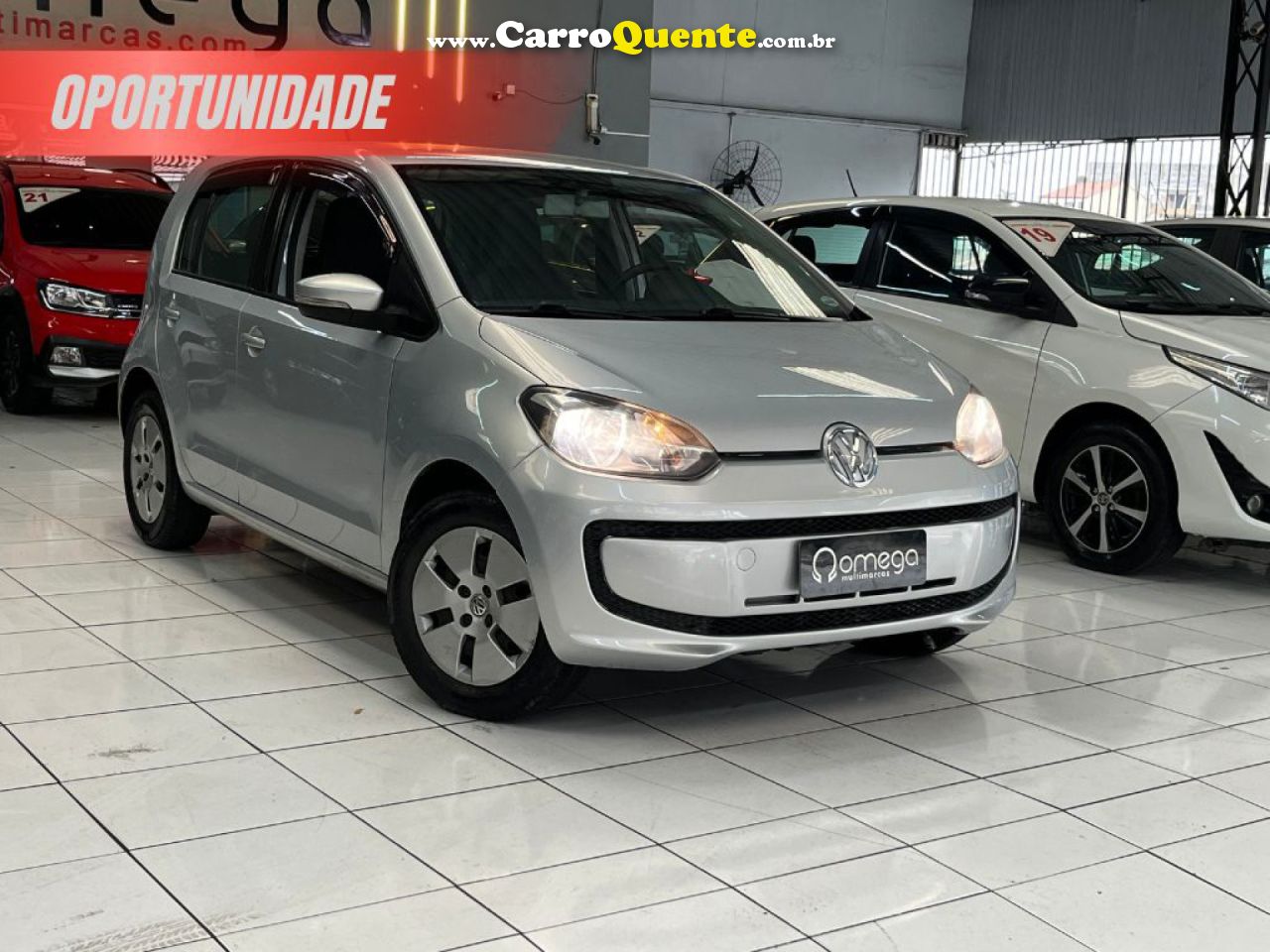 VOLKSWAGEN   UP! MOVE 1.0 TOTAL FLEX 12V 5P   PRATA 2015 1.0 FLEX - Loja