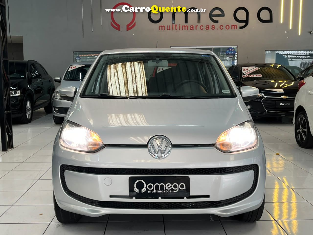 VOLKSWAGEN   UP! MOVE 1.0 TOTAL FLEX 12V 5P   PRATA 2015 1.0 FLEX - Loja